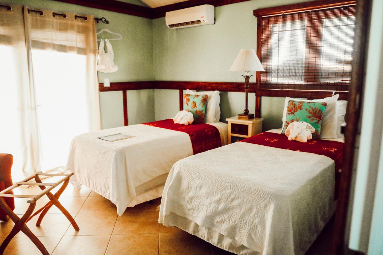 Embrace Hotel 3*