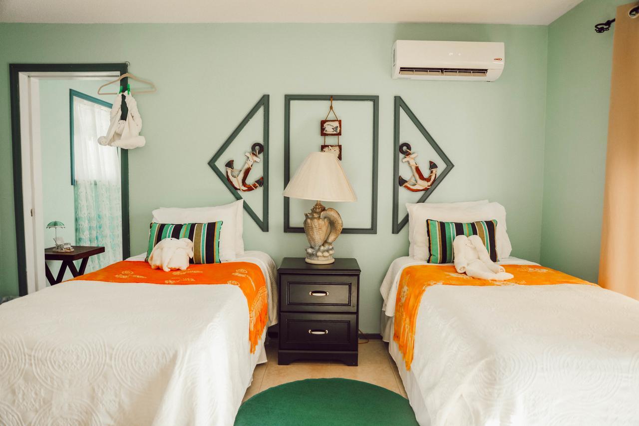 Embrace Hotel 3*