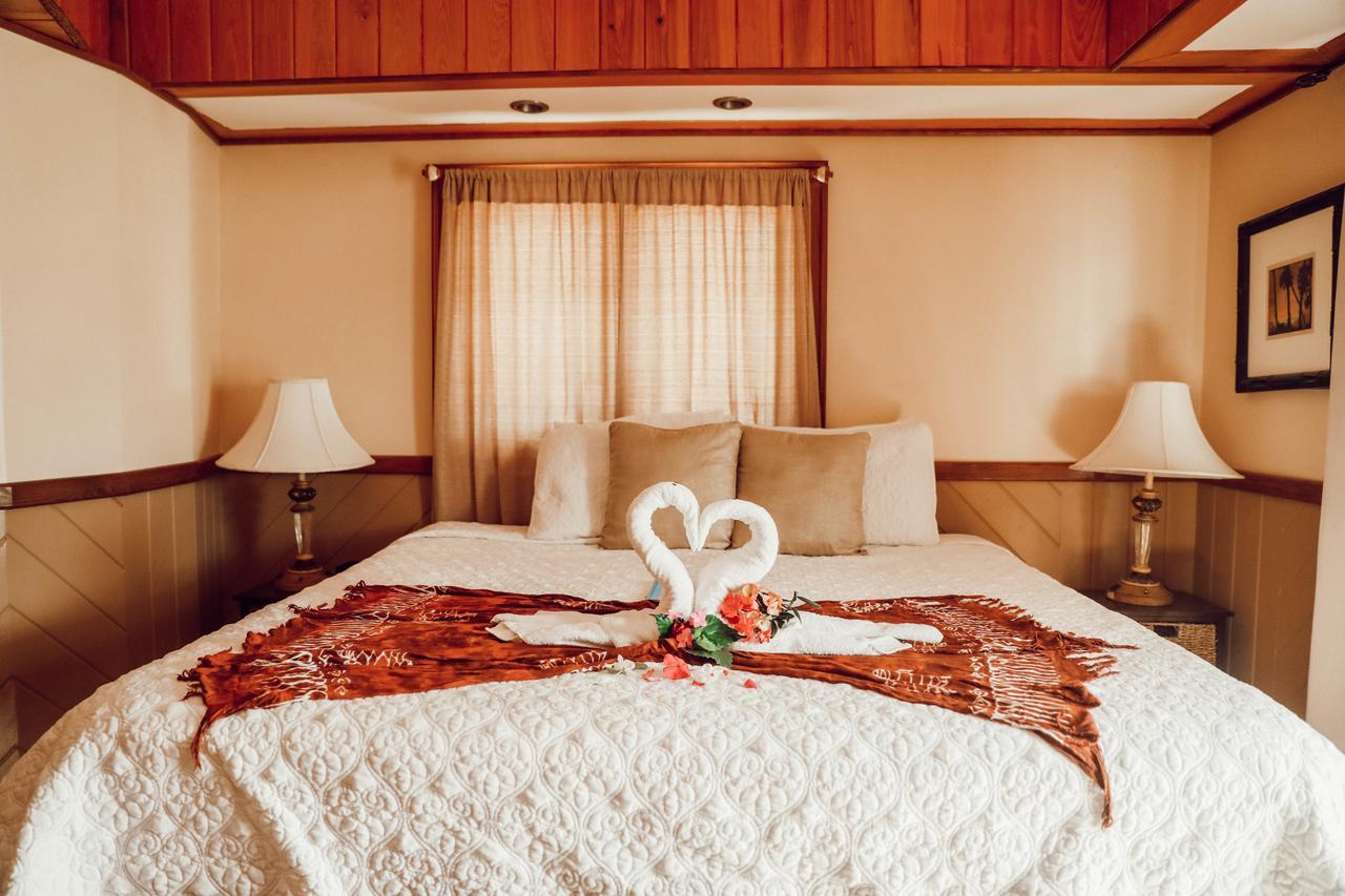 Embrace Hotel
